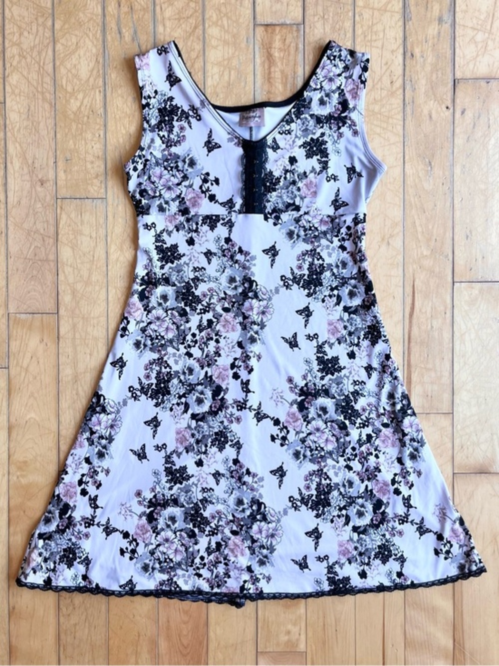 Floral Sleeveless A-Line Dress in White and Pale Pink